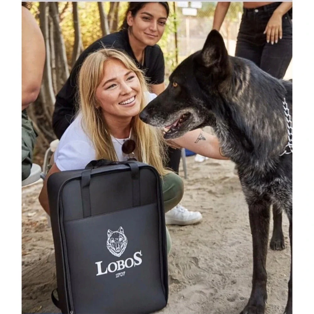 Lobos 1707 Tequila Backpack Black Extra Anejo Bottle Bag Wolf Logo‎ LeBron James